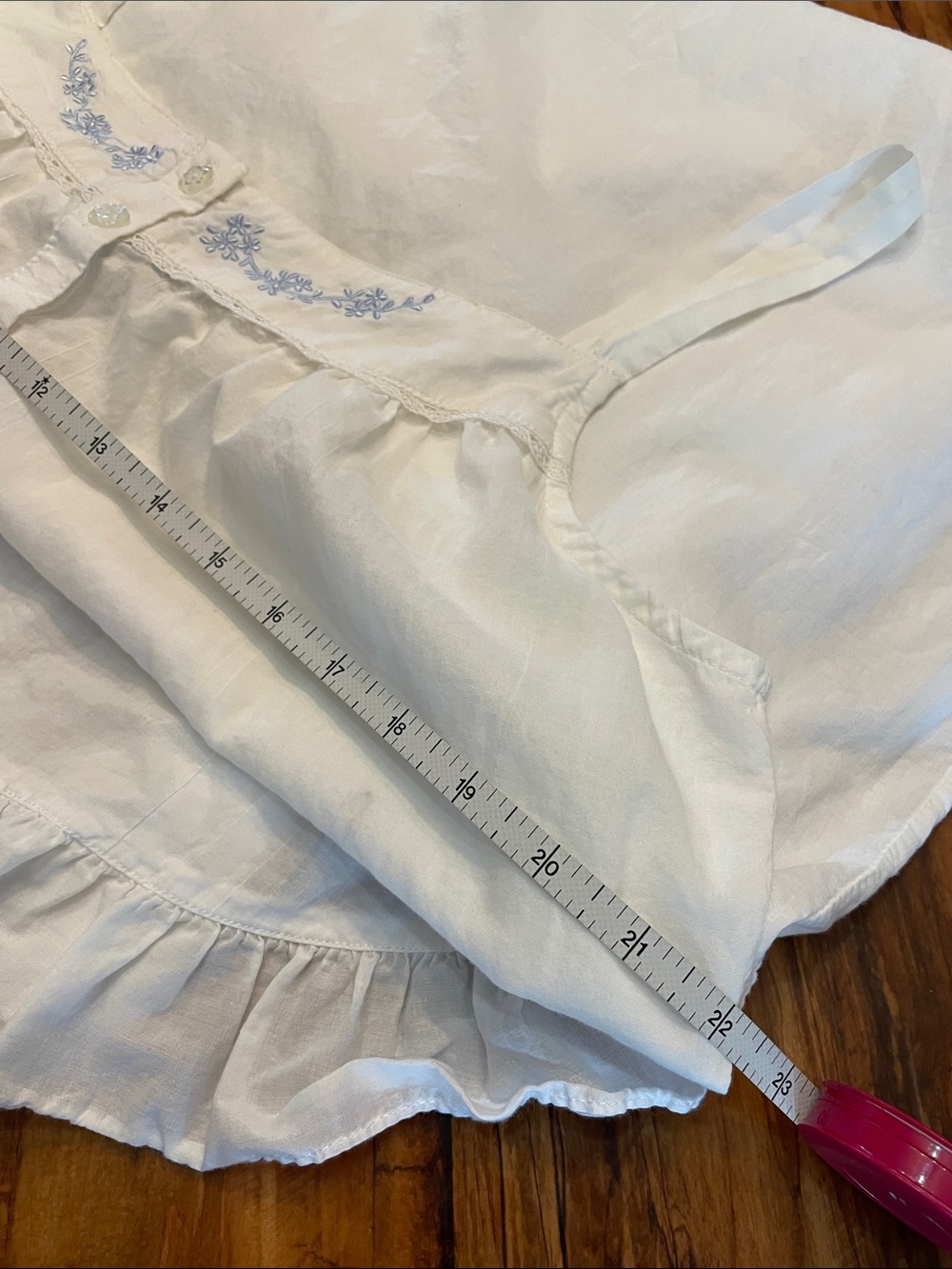 Laura Ashley White Cotton Nightgown with Light Blue Embroidery Sz Medium - Picture 11 of 13